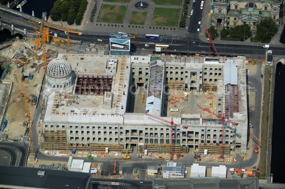 Aerial photograph Berlin - View of the construction site for the new building the largest and most important cultural construction of the Federal Republic, the building of the Humboldt Forum in the form of the Berlin Palace