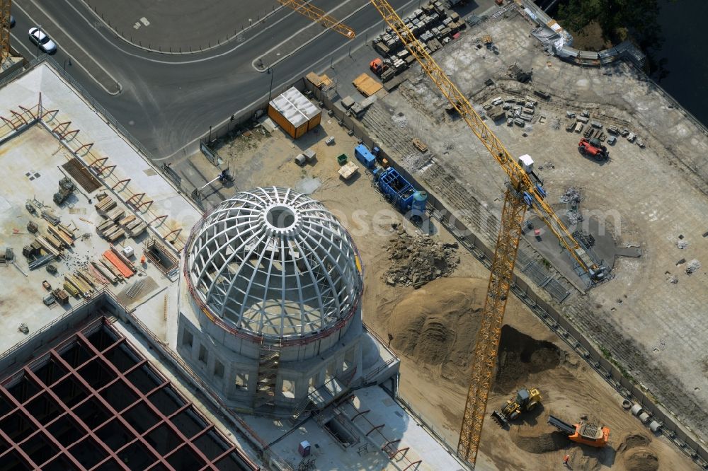 Aerial image Berlin - View of the construction site for the new building the largest and most important cultural construction of the Federal Republic, the building of the Humboldt Forum in the form of the Berlin Palace