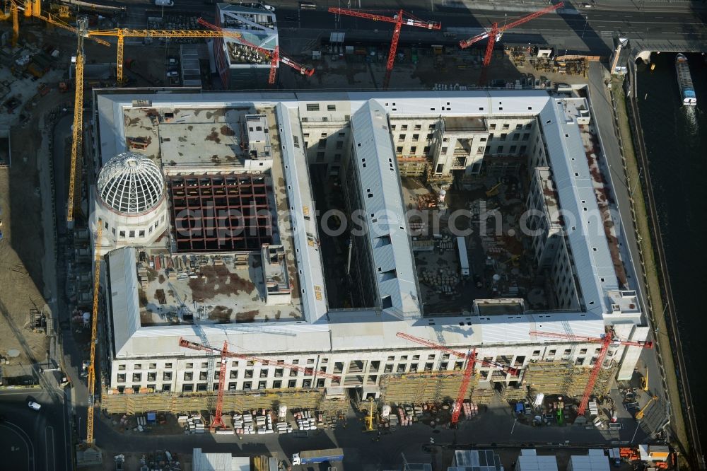 Aerial photograph Berlin - View of the construction site for the new building the largest and most important cultural construction of the Federal Republic, the building of the Humboldt Forum in the form of the Berlin Palace