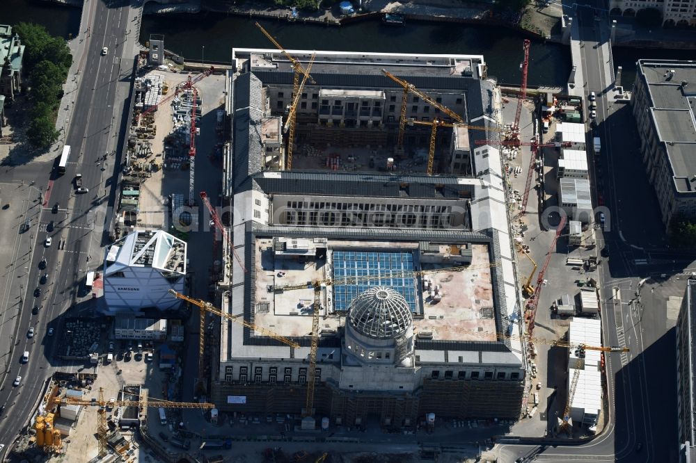 Berlin from above - View of the construction site for the new building the largest and most important cultural construction of the Federal Republic, the building of the Humboldt Forum in the form of the Berlin Palace