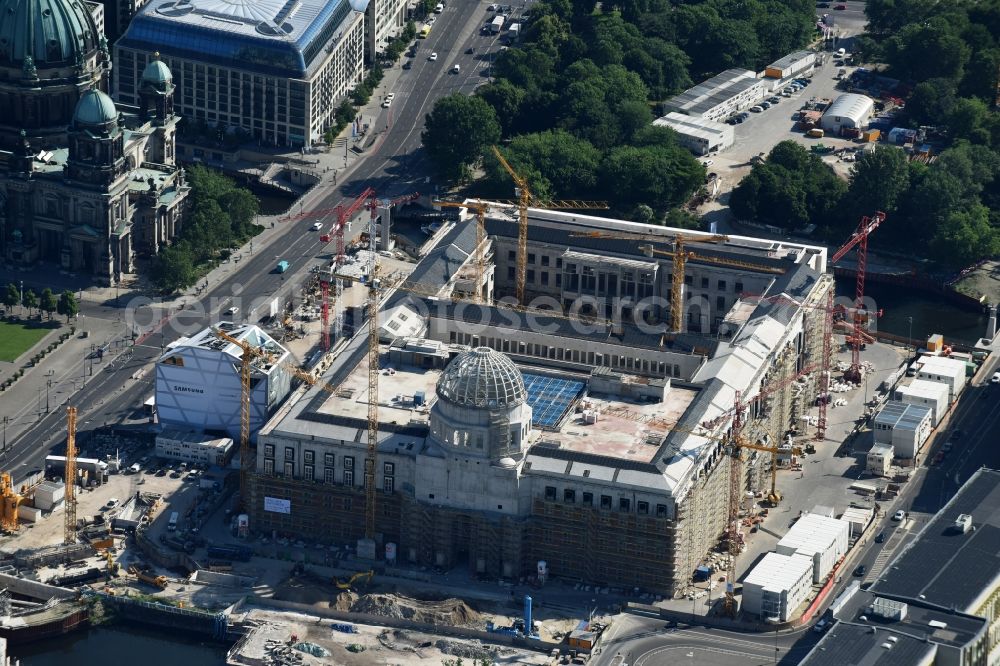 Berlin from above - View of the construction site for the new building the largest and most important cultural construction of the Federal Republic, the building of the Humboldt Forum in the form of the Berlin Palace