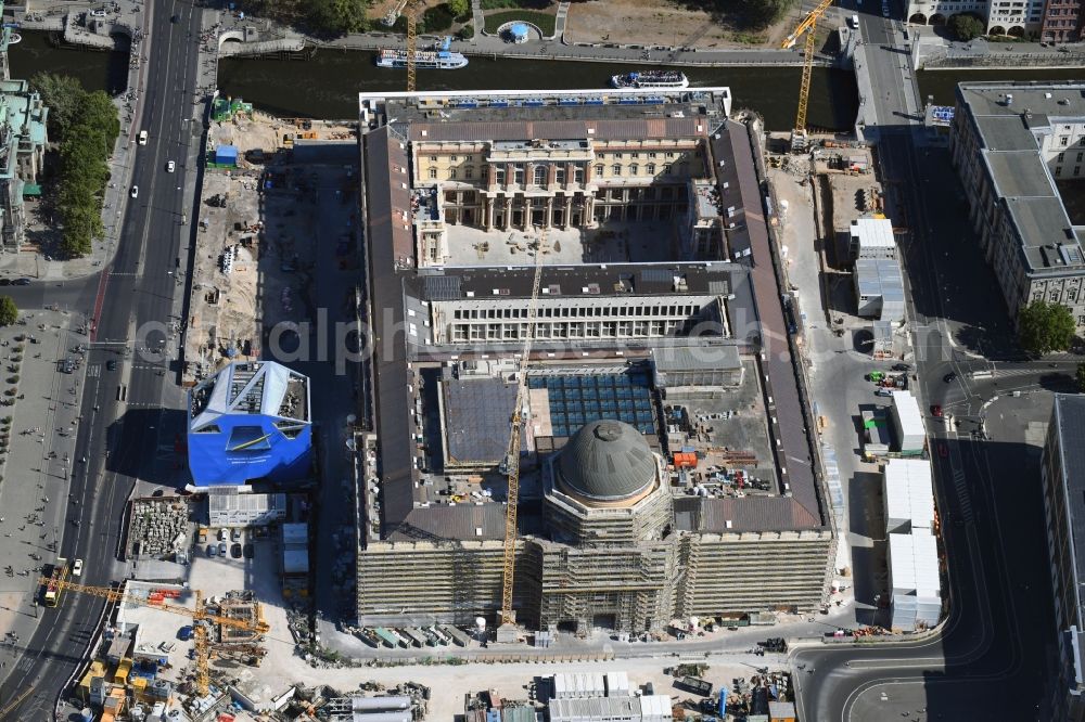 Aerial image Berlin - Construction site for the new building the largest and most important cultural construction of the Federal Republic, the building of the Humboldt Forum in the form of the Berlin Palace