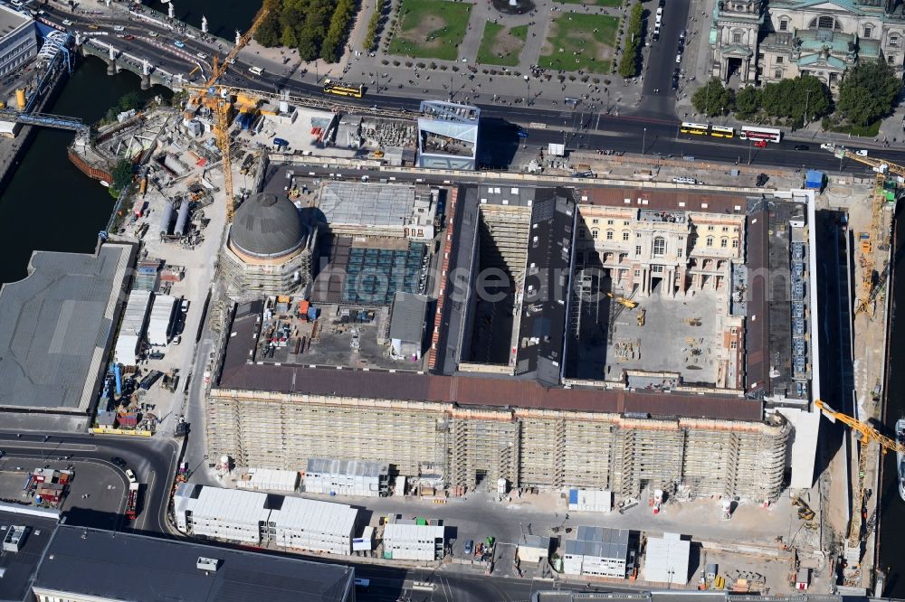 Aerial image Berlin - Construction site for the new building the largest and most important cultural construction of the Federal Republic, the building of the Humboldt Forum in the form of the Berlin Palace