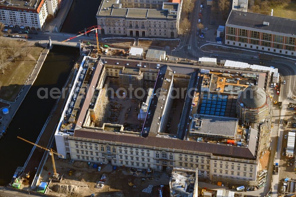 Aerial image Berlin - Construction site for the new building the largest and most important cultural construction of the Federal Republic, the building of the Humboldt Forum in the form of the Berlin Palace