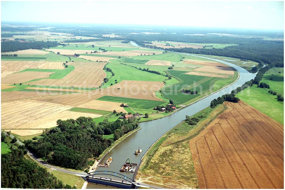 Aerial photograph Burg - 30.06.2004; Blick auf den Elbe - Havelkanal zwischen Zerben und Burg, vorbei an Ihleburg und Parchau