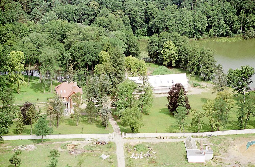 Eggersdorf / Brandenburg from above - umzäuntes Grundstück bei Eggersdorf in Brandenburg 29.07.03