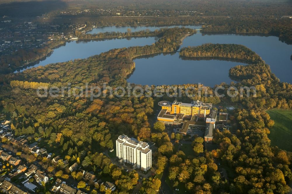 Duisburg from the bird's eye view: Trauma Clinic Duisburg Grossenbaum in the Ruhr area in North Rhine-Westphalia