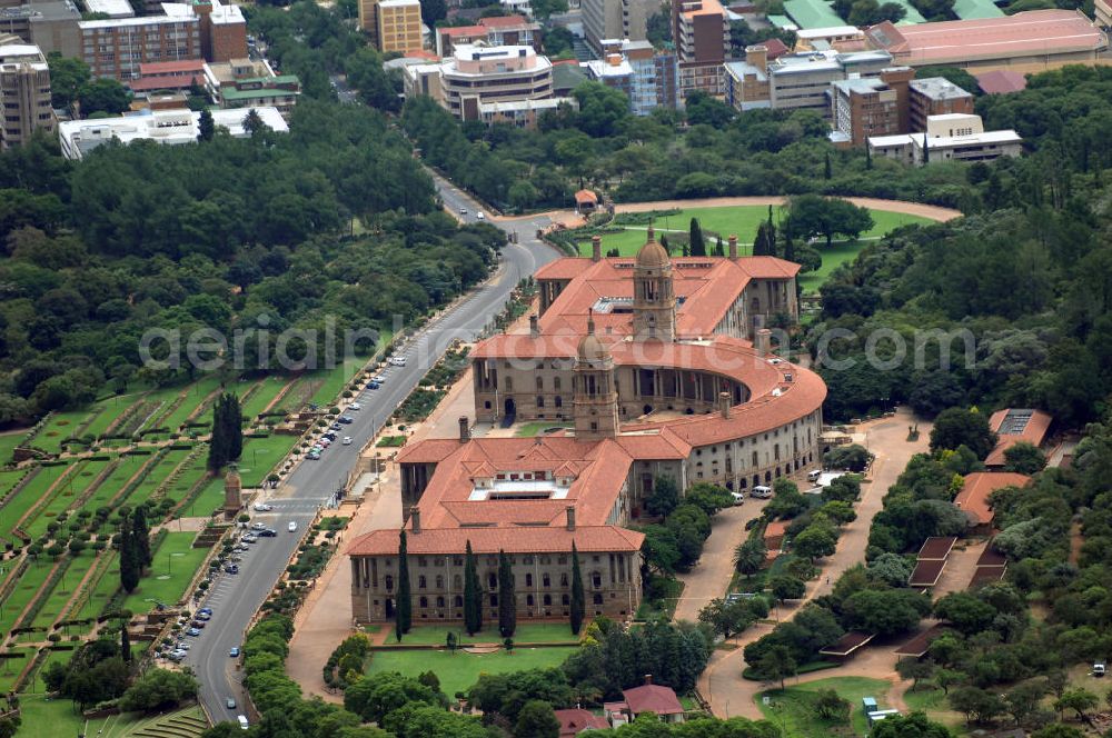 Aerial image Pretoria - Blick auf die Union Buildings / Gewerkschaft bzw. Regierungsgebäude in Pretoria in der Provinz Gauteng dem Sitz der südafrikanischen Regierung. In den Union Buildings befinden sich außerdem Amtsräume des Präsidenten der Republik Südafrika. View of the Union Buildings in Pretoria, the seat of the South African government in the capital of South Africa.