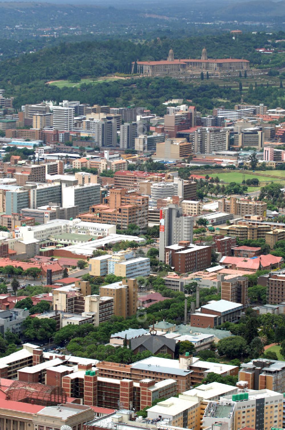 Aerial image Pretoria - Blick auf die Union Buildings / Gewerkschaft bzw. Regierungsgebäude in Pretoria in der Provinz Gauteng dem Sitz der südafrikanischen Regierung. In den Union Buildings befinden sich außerdem Amtsräume des Präsidenten der Republik Südafrika. View of the Union Buildings in Pretoria, the seat of the South African government in the capital of South Africa.