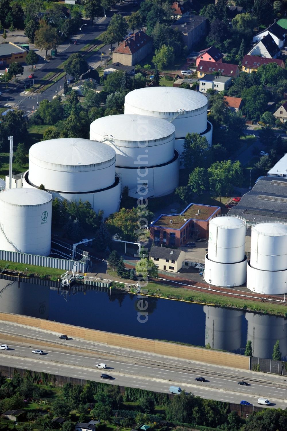 Aerial image Berlin - View of UNITANK tank farm Rudow in Berlin