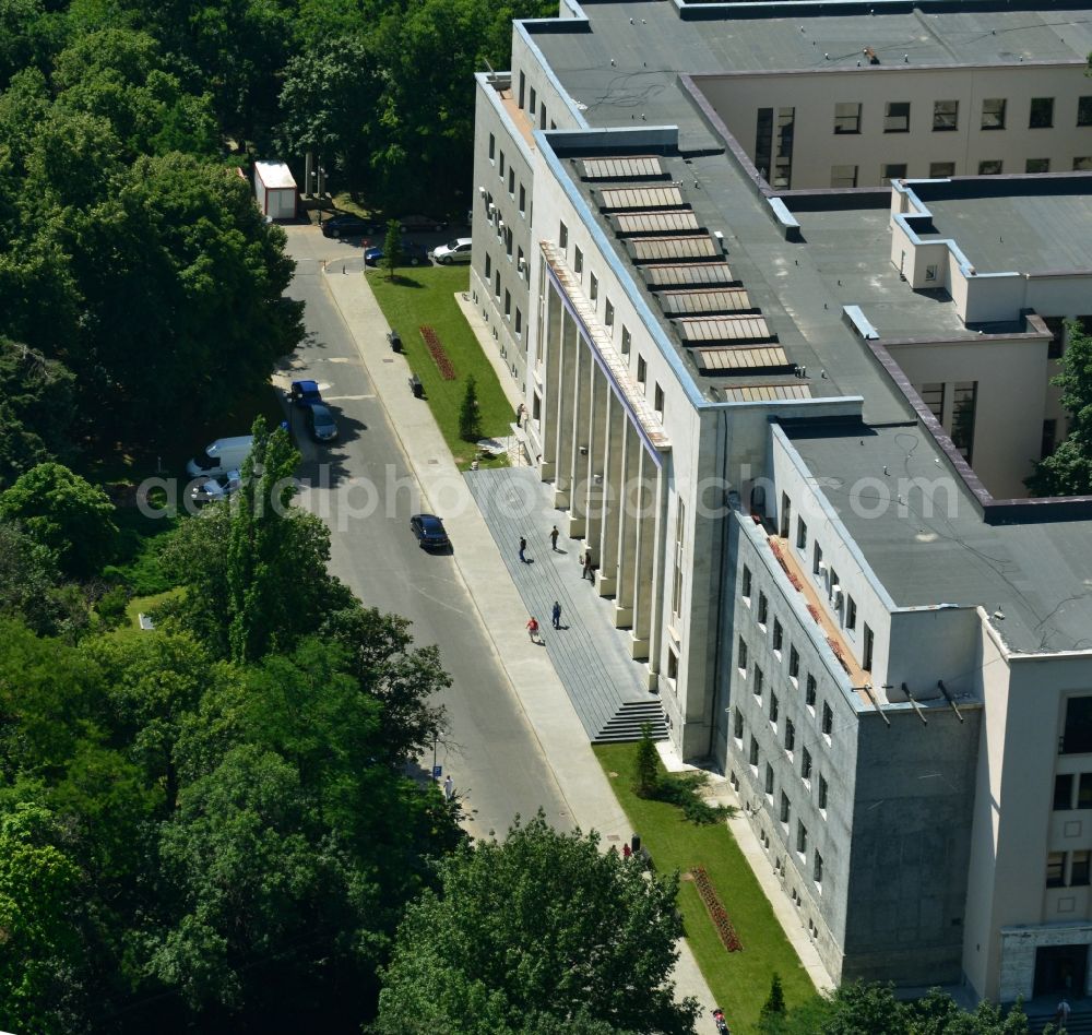 Aerial photograph Bukarest - University building of the ACADEMIA DE STIINTE Agricole SI SILVICE GHEORGHE IONESCU - Sisesti on Bulevardul Marasti in Bucharest in Romania