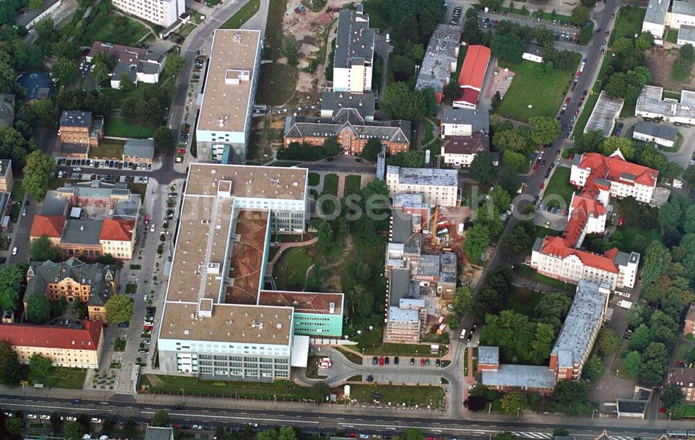 Aerial image Magdeburg(Sachsen-Anhalt) - Blick auf die Otto-von-Guericke-Universität Magdeburg Universitätsklinik für Dermatologie und Venerologie Direktor: Professor Dr. med. H. Gollnick Leipziger Strasse 44; D-39120 Magdeburg