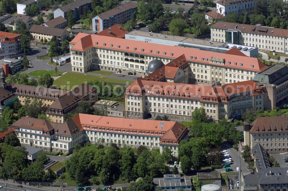 Würzburg from above - Blick auf die Gebäude des Universitätsklinikums Würzburg an der Josef-Schneider-Straße. View of the buildings of the University Hospital of Wurzburg at the Josef-Schneider-Strasse.