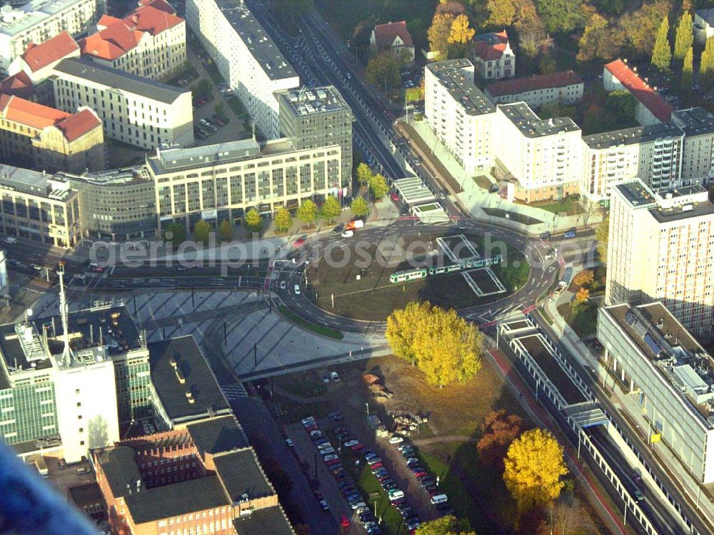 Aerial photograph Magdeburg / Sachsen-Anhalt - 28.10.2005 Magdeburg / Sachsen-Anhalt: Blick auf den Universitätsplatz nahe am Landestheater.