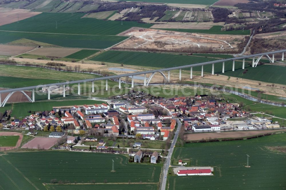 Aerial image Karsdorf - Viaduct railway crossing the bridge building Unstruttal bridge in Karsdorf in Saxony-Anhalt