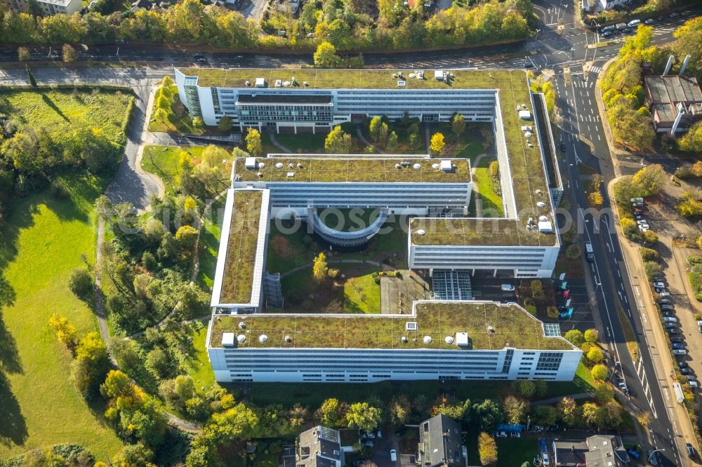 Aerial photograph Essen - Administration building of the company Dussmann Service Deutschland GmbH, MDK and MDS and of Rhenus Automotive Systems GmbH in the district Werden in Essen in the state North Rhine-Westphalia, Germany