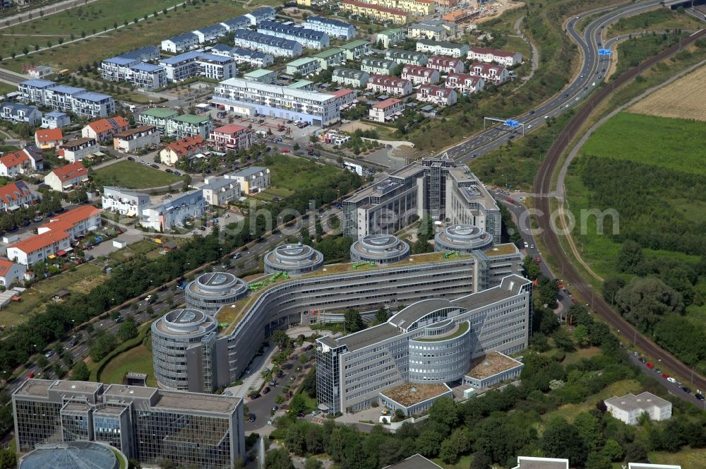 Frankfurt am Main from the bird's eye view: Administration building of the company of Air Liquide Global E&C Solutions in Frankfurt in the state Hesse, Germany