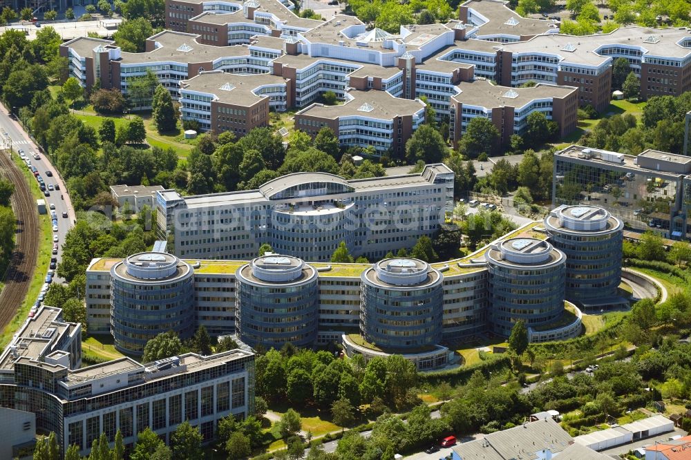 Frankfurt am Main from the bird's eye view: Administration building of the company of Air Liquide Global E&C Solutions in Frankfurt in the state Hesse, Germany