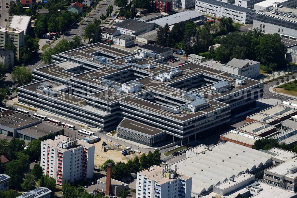 Aerial photograph Ingolstadt - Administration building of the company of Audi AG on Hindemithstrasse corner Ettinger Strasse in Ingolstadt in the state Bavaria, Germany