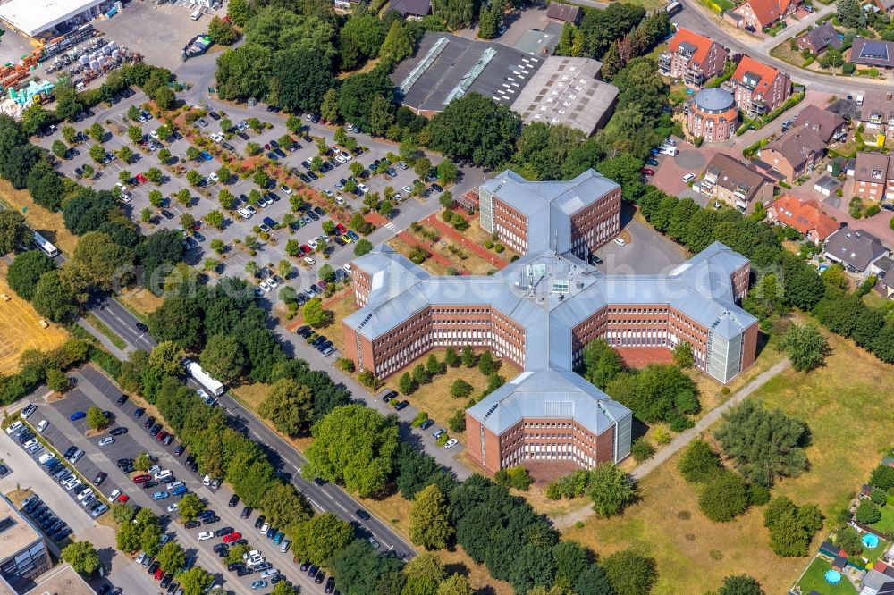 Aerial image Wesel - Administration building of the company Gi Group Deutschland GmbH Servicecenter on Philipp-Reis-Strasse in Wesel in the state North Rhine-Westphalia, Germany