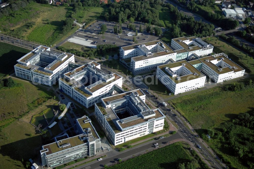 Aerial photograph Frankfurt am Main - Administration building of the company of IBM Client Innovation Center Frankfurt am Main on Wilhelm-Fay-Strasse in the district Sossenheim in Frankfurt in the state Hesse, Germany