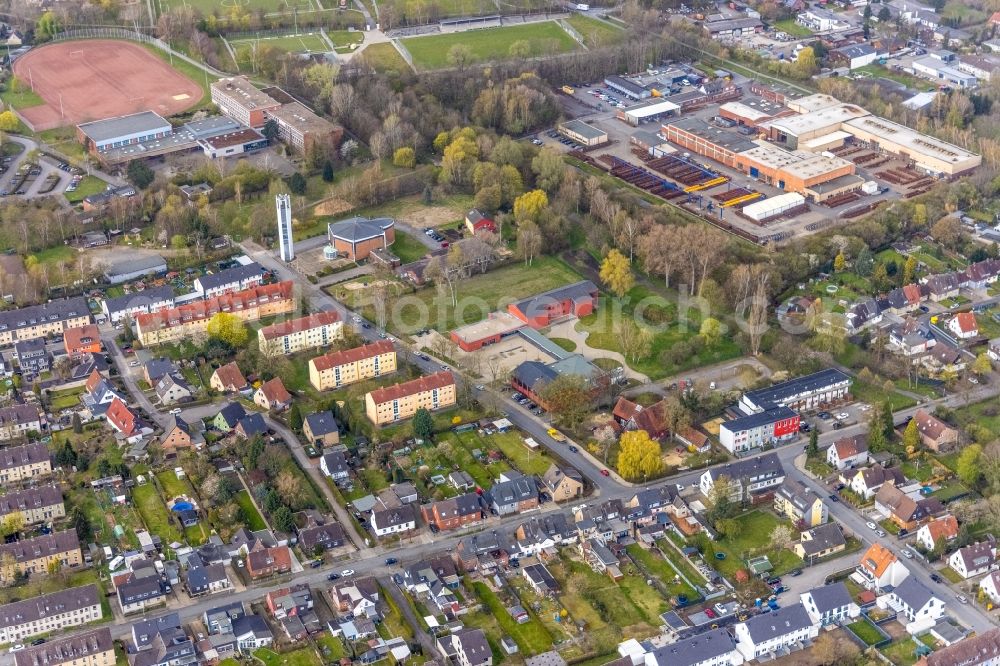 Hamm from the bird's eye view: Administration building of the company Stadtteilbuero Hamm/LOS Projekt on Sorauer Strasse in Hamm at Ruhrgebiet in the state North Rhine-Westphalia, Germany