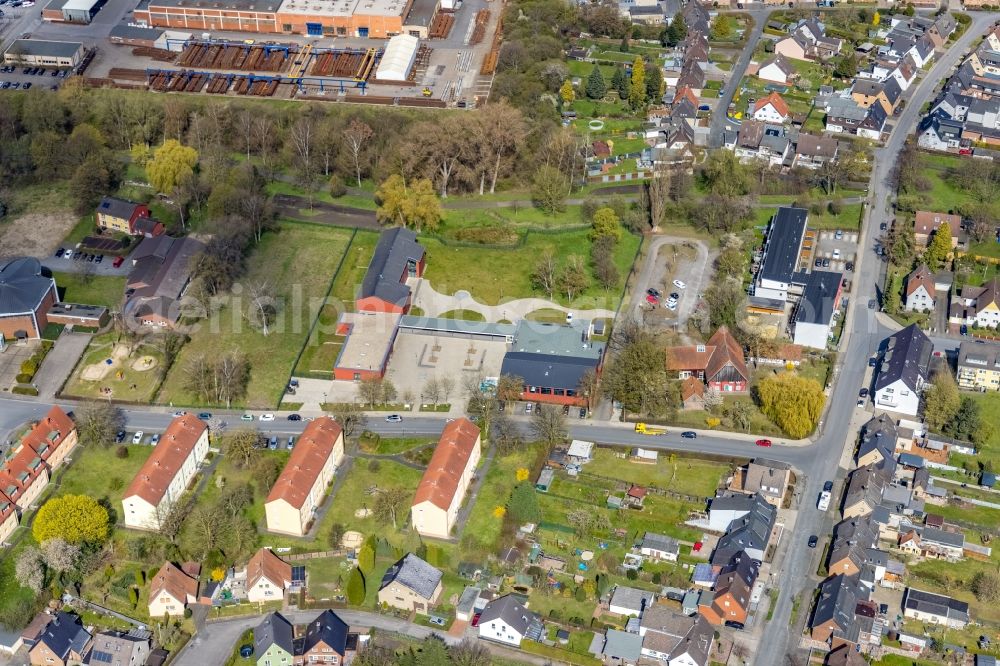 Aerial photograph Hamm - Administration building of the company Stadtteilbuero Hamm/LOS Projekt on Sorauer Strasse in Hamm at Ruhrgebiet in the state North Rhine-Westphalia, Germany