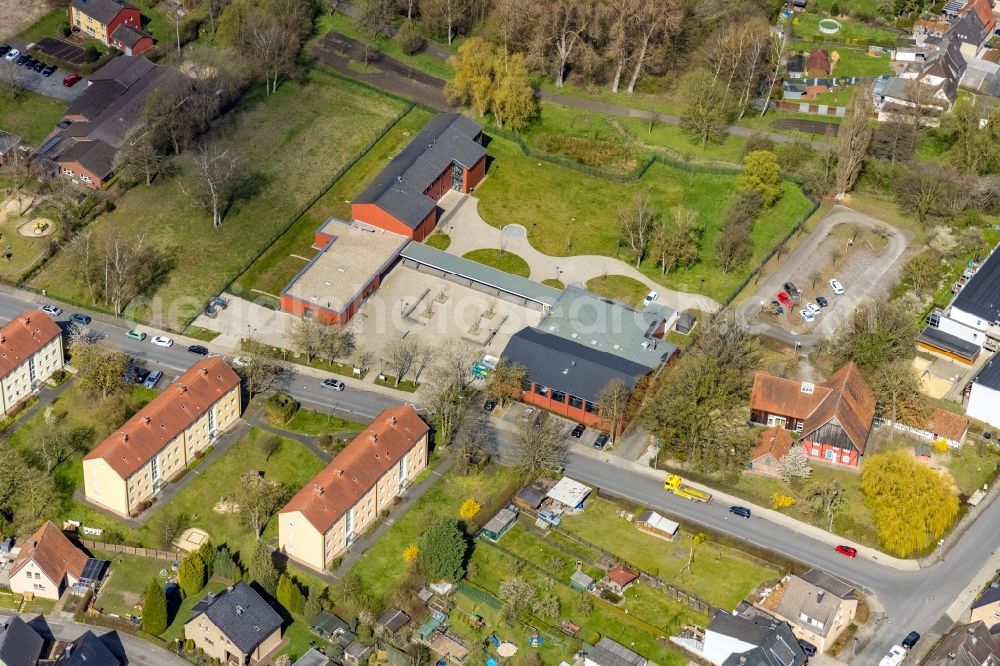 Hamm from above - Administration building of the company Stadtteilbuero Hamm/LOS Projekt on Sorauer Strasse in Hamm at Ruhrgebiet in the state North Rhine-Westphalia, Germany