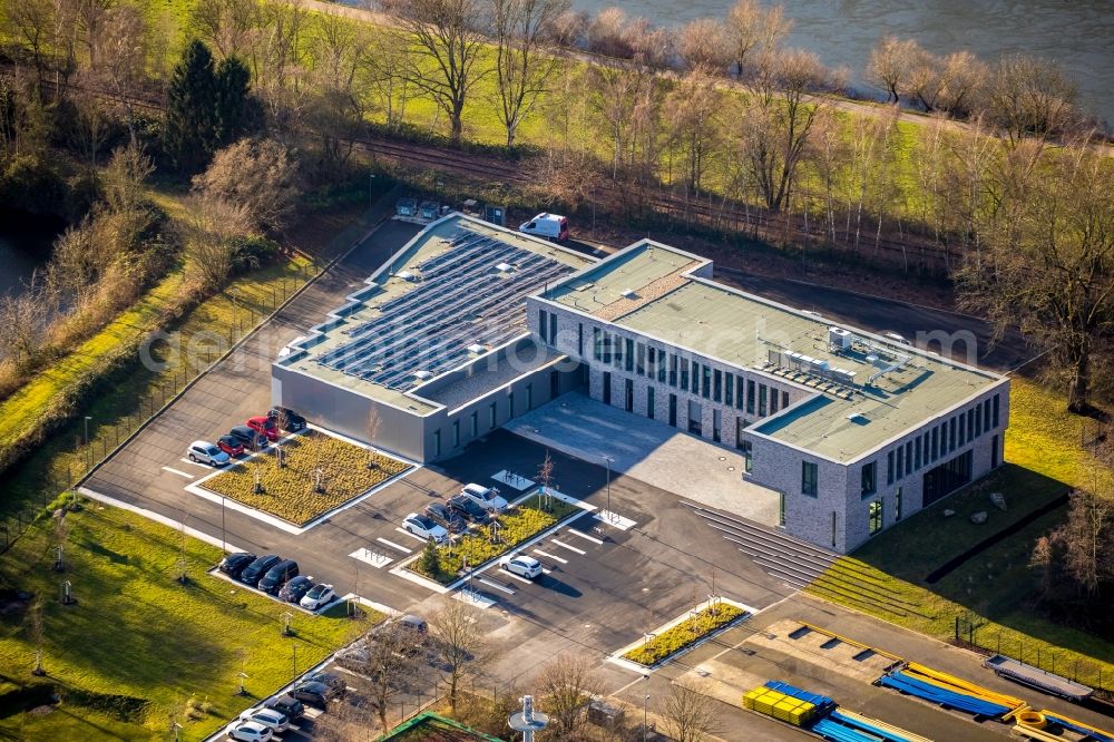 Hattingen from the bird's eye view: Administration building of the company of Stadtwerke Hattingen GmbH on Weg Zum Wasserwerk in Hattingen in the state North Rhine-Westphalia, Germany