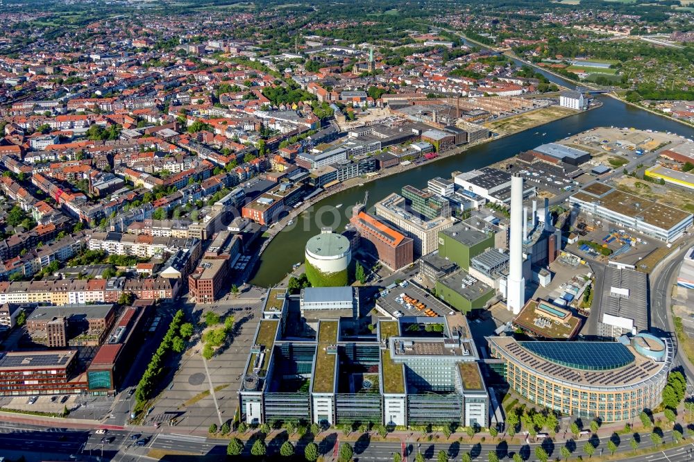 Aerial photograph Münster - Administration building of the company of Stadtwerke Muenste onr Hafenplatz in Muenster in the state North Rhine-Westphalia, Germany