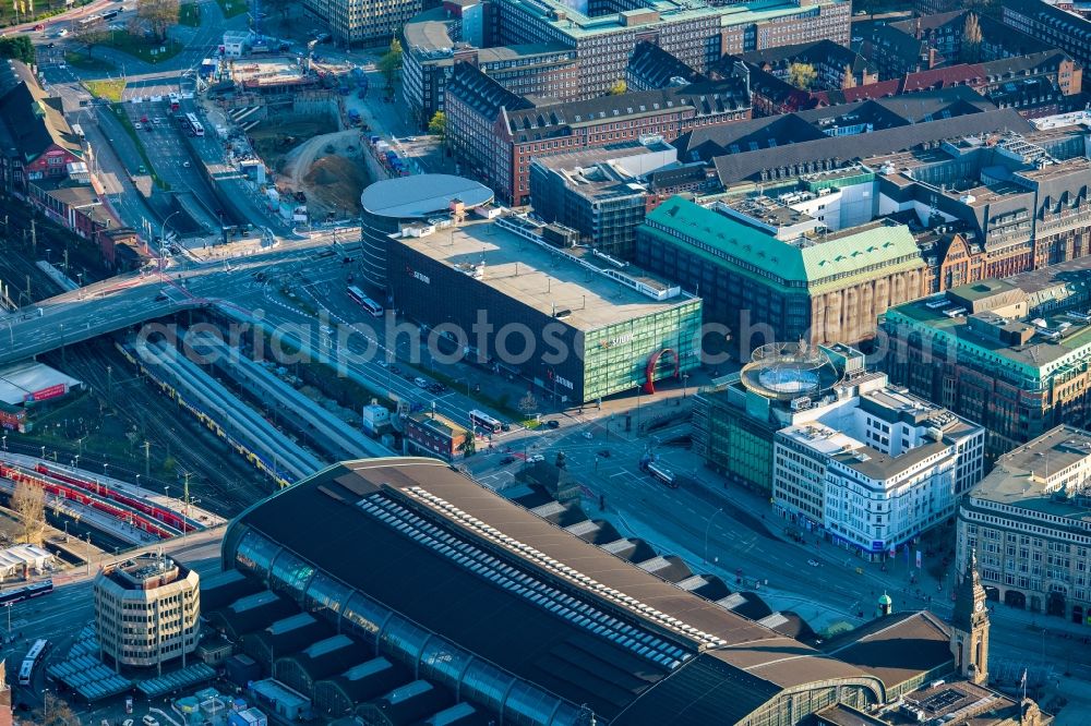 Aerial photograph Hamburg - Administration building of the company on Steinstrasse in the district Altstadt in Hamburg, Germany