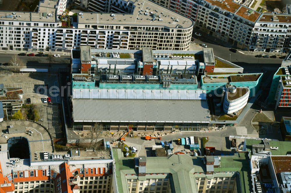 Aerial photograph Berlin - Administration building of the company of D-Trust GmbH on Kommandantenstrasse in the district Kreuzberg in Berlin, Germany