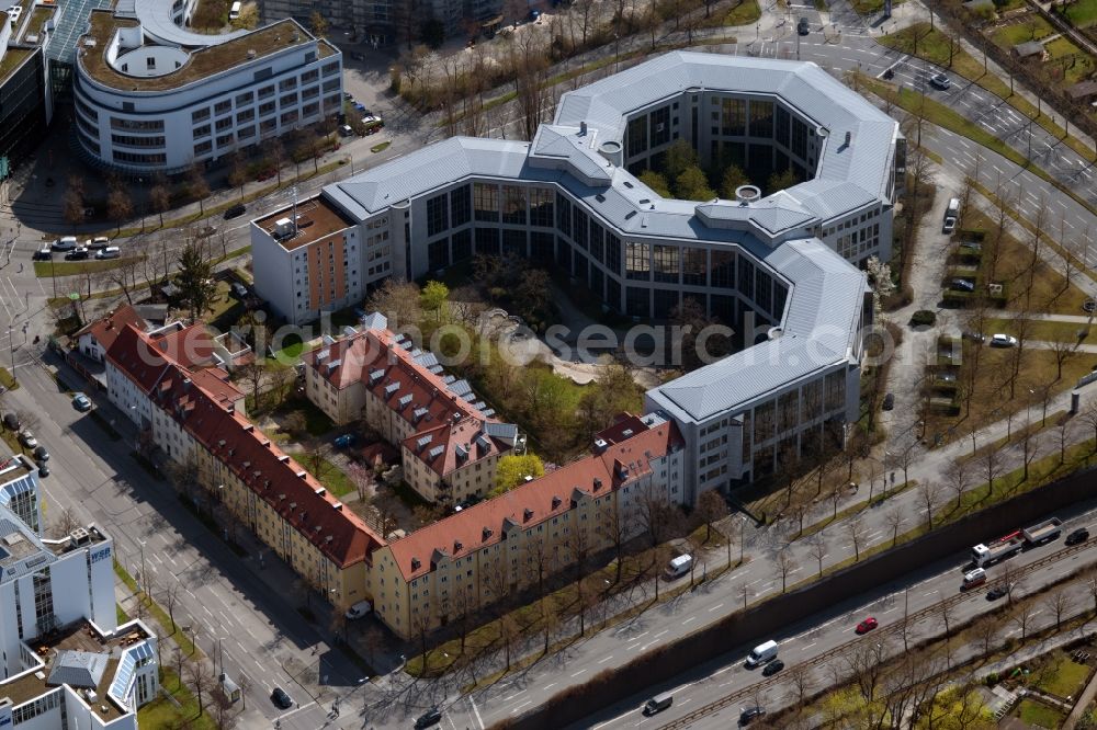 München from above - Administration building of many companies with among others the headquarters of the Abendzeitung Muenchen and the Stiftung Leben Pur in Munich in the state Bavaria, Germany