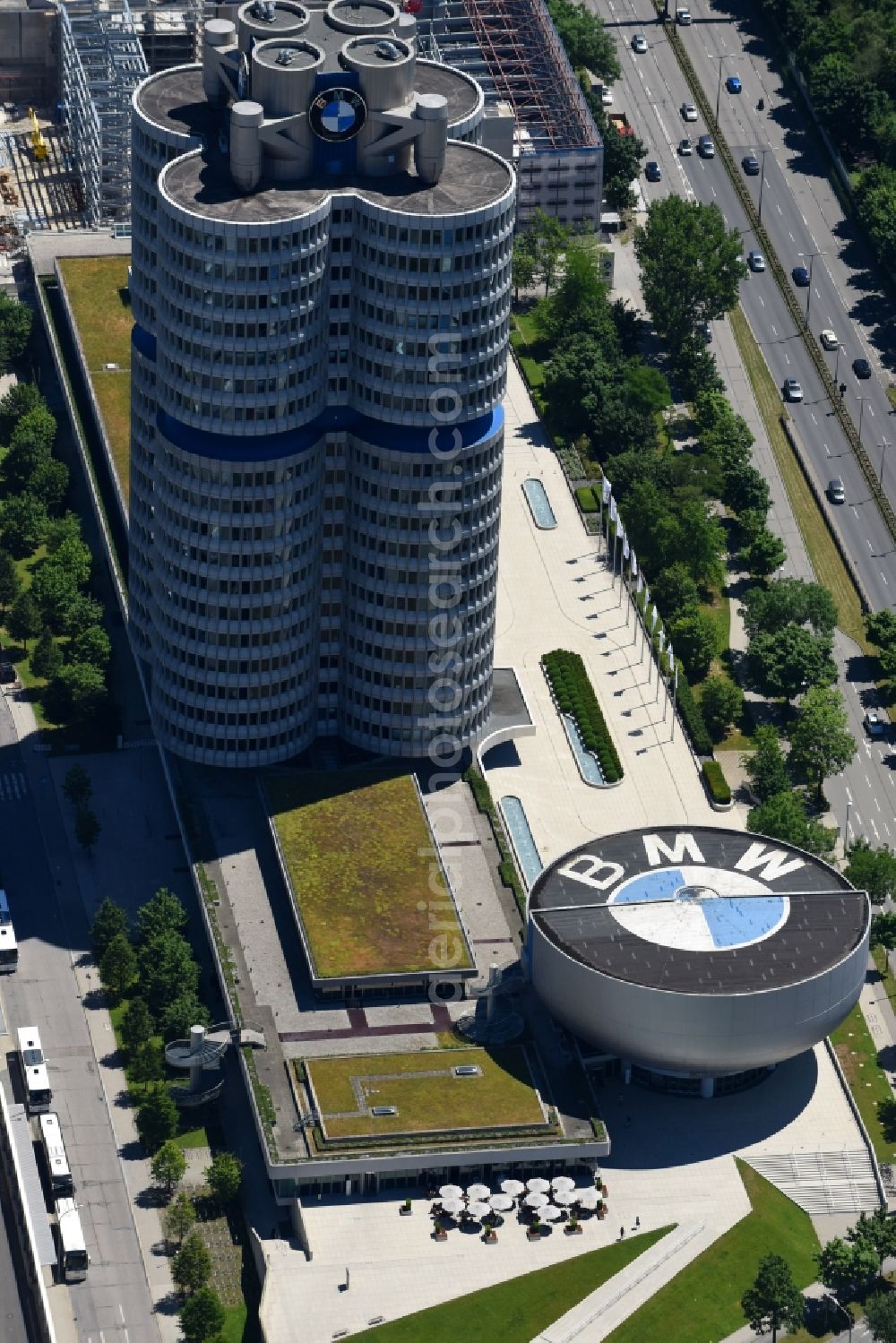 München from the bird's eye view: Administration building of the company Vierzylinof of BMW AG in the district Milbertshofen-Am Hart in Munich in the state Bavaria, Germany