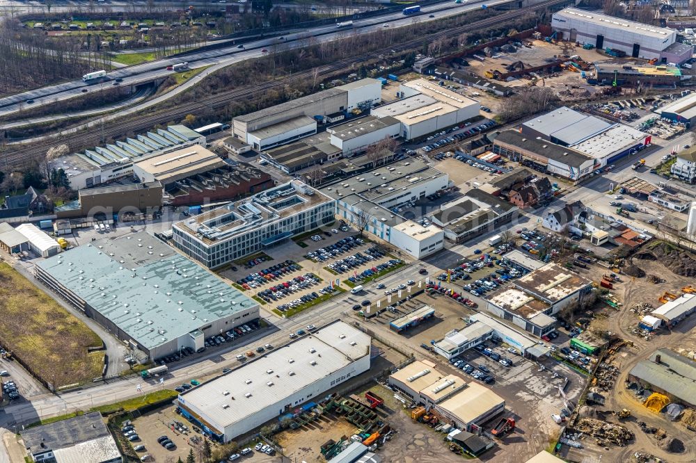 Aerial photograph Herne - Administration building of the company of VULKAN Gruppe on Heerstrasse in the district Wanne-Eickel in Herne in the state North Rhine-Westphalia, Germany