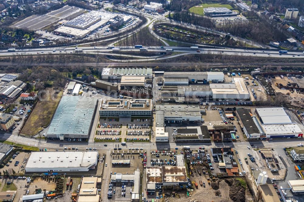 Herne from the bird's eye view: Administration building of the company of VULKAN Gruppe on Heerstrasse in the district Wanne-Eickel in Herne in the state North Rhine-Westphalia, Germany