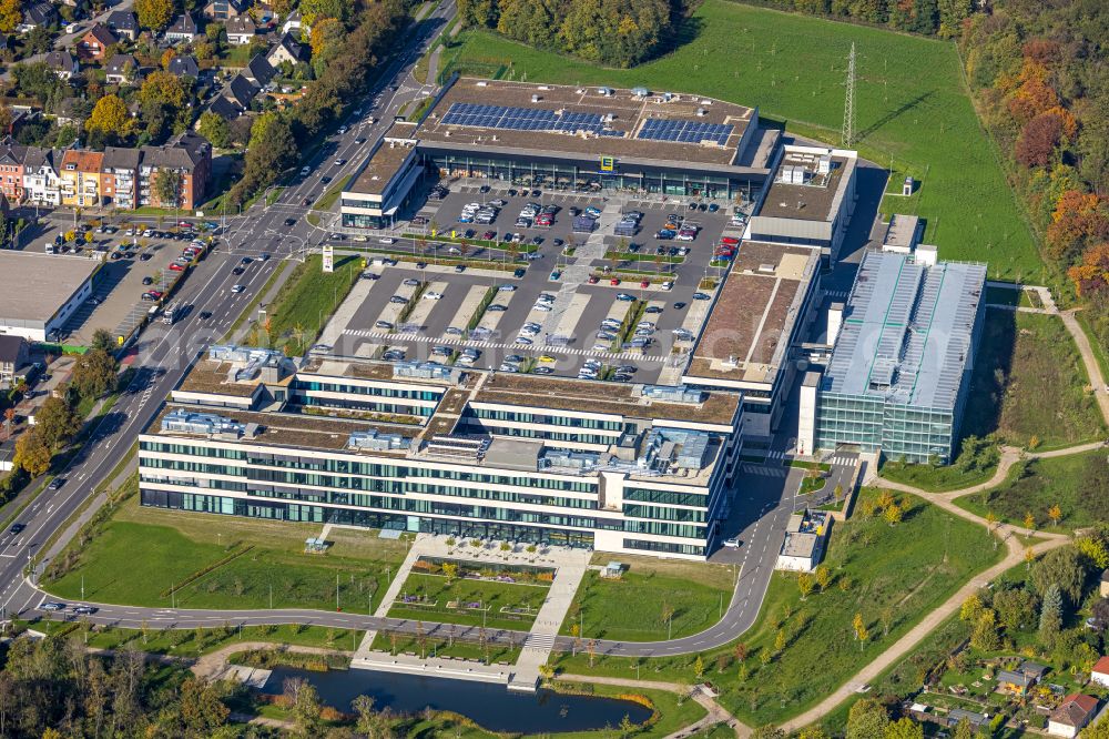 Aerial photograph Moers - Corporate administration building of EDEKA Handelsgesellschaft Rhein-Ruhr mbH on Rheinberger Strasse in the district of Repelen in Moers in the federal state of North Rhine-Westphalia, Germany