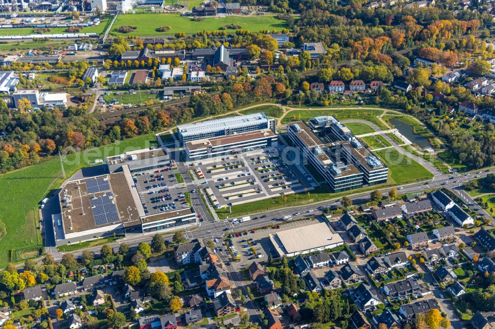 Aerial image Moers - Corporate administration building of EDEKA Handelsgesellschaft Rhein-Ruhr mbH on Rheinberger Strasse in the district of Repelen in Moers in the federal state of North Rhine-Westphalia, Germany