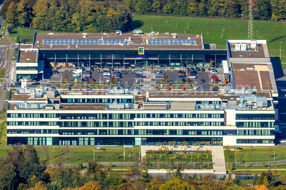 Moers from above - Corporate administration building of EDEKA Handelsgesellschaft Rhein-Ruhr mbH on Rheinberger Strasse in the district of Repelen in Moers in the federal state of North Rhine-Westphalia, Germany