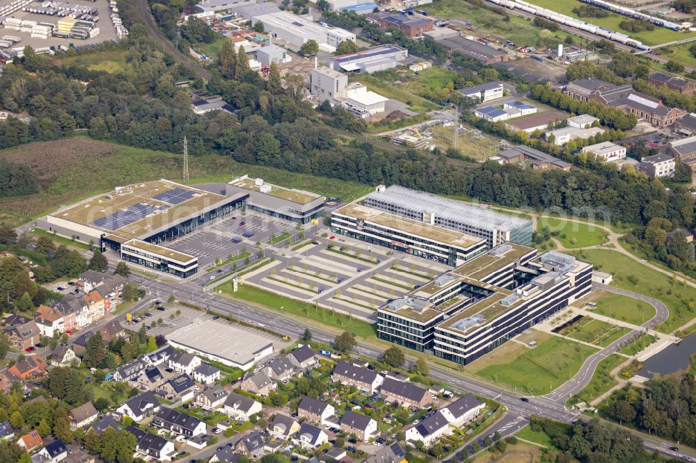 Moers from above - Corporate administration building of EDEKA Handelsgesellschaft Rhein-Ruhr mbH on Rheinberger Strasse in the district of Repelen in Moers in the federal state of North Rhine-Westphalia, Germany