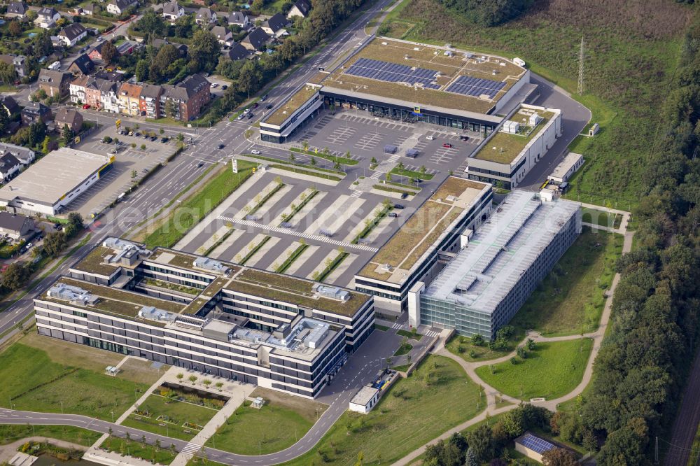 Aerial image Moers - Corporate administration building of EDEKA Handelsgesellschaft Rhein-Ruhr mbH on Rheinberger Strasse in the district of Repelen in Moers in the federal state of North Rhine-Westphalia, Germany