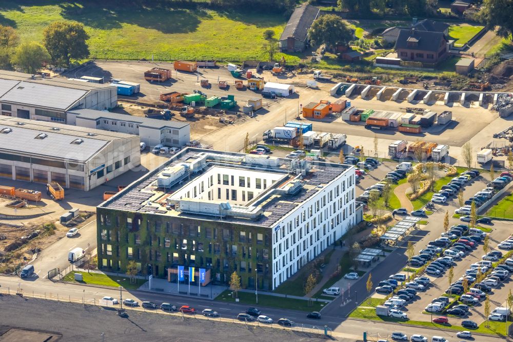 Moers from the bird's eye view: Administration building of ENNI-Gruppe on the site of the old carpentry Cleve on Jostenhof-Areal Am Jostenhof in Moers in the state North Rhine-Westphalia, Germany