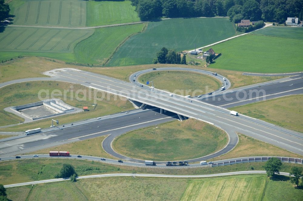 Aerial photograph Bielefeld - Routing and traffic lanes during the highway exit and access the motorway A 33 an der Bundesstrasse 61 in Bielefeld in the state North Rhine-Westphalia