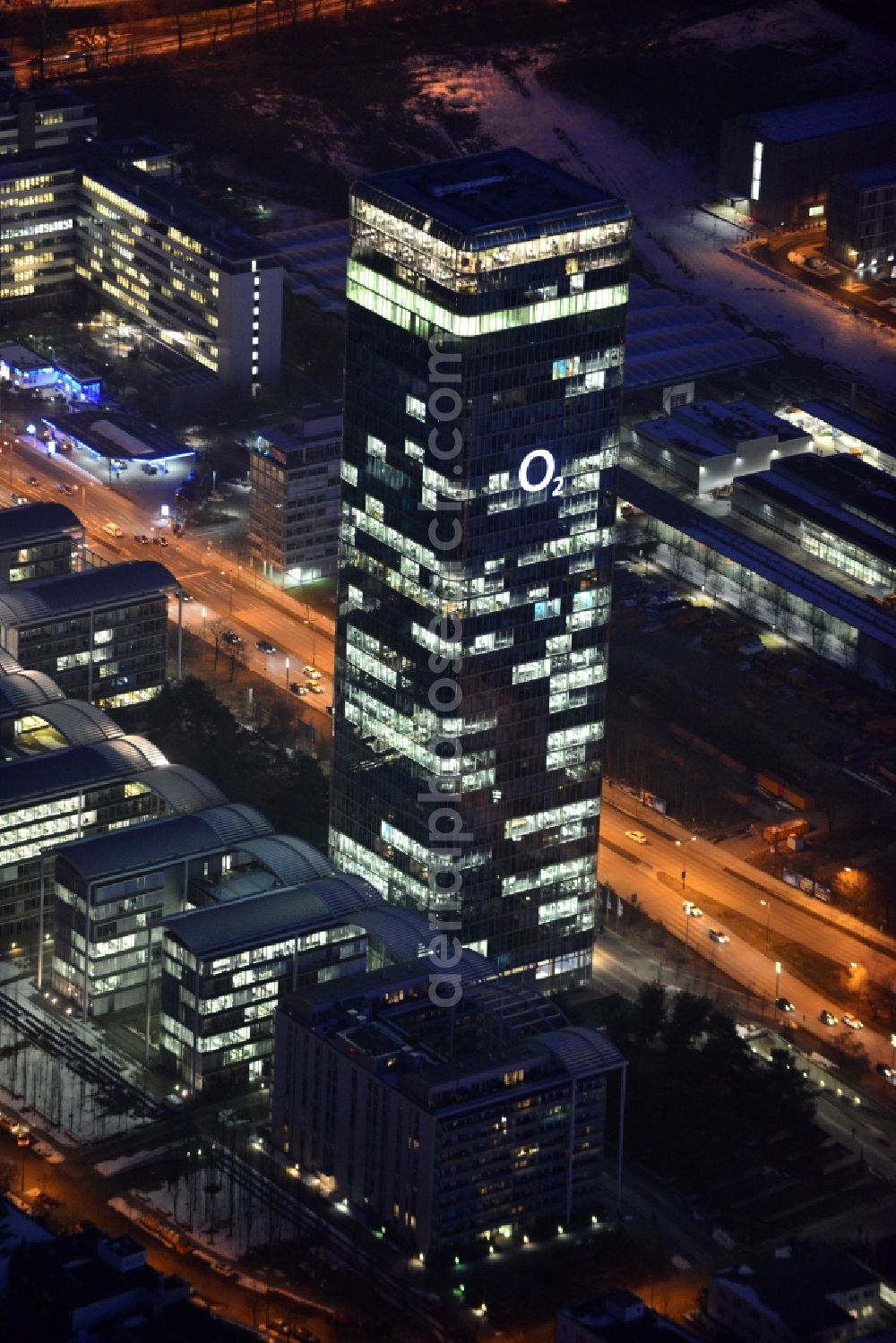 Aerial photograph München - The headquarters Uptown of Telefonica Germany and Astellas Pharma on Georg Brauchle Ring in Munich in the state of Bavaria. The telecommunication company is seated in the glas tower with the 02 logo. The pharmaceutical company is in the complex with glas arches