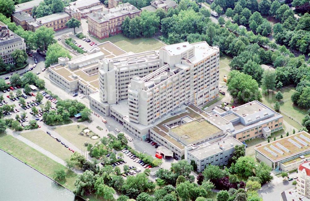 Berlin / Kreuzberg from above - Urbankrankenhaus Kreuzberg / Berlin