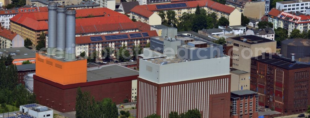 Aerial image Berlin - Vattenfall - heating power plant on Spreebord in Berlin - Charlottenburg