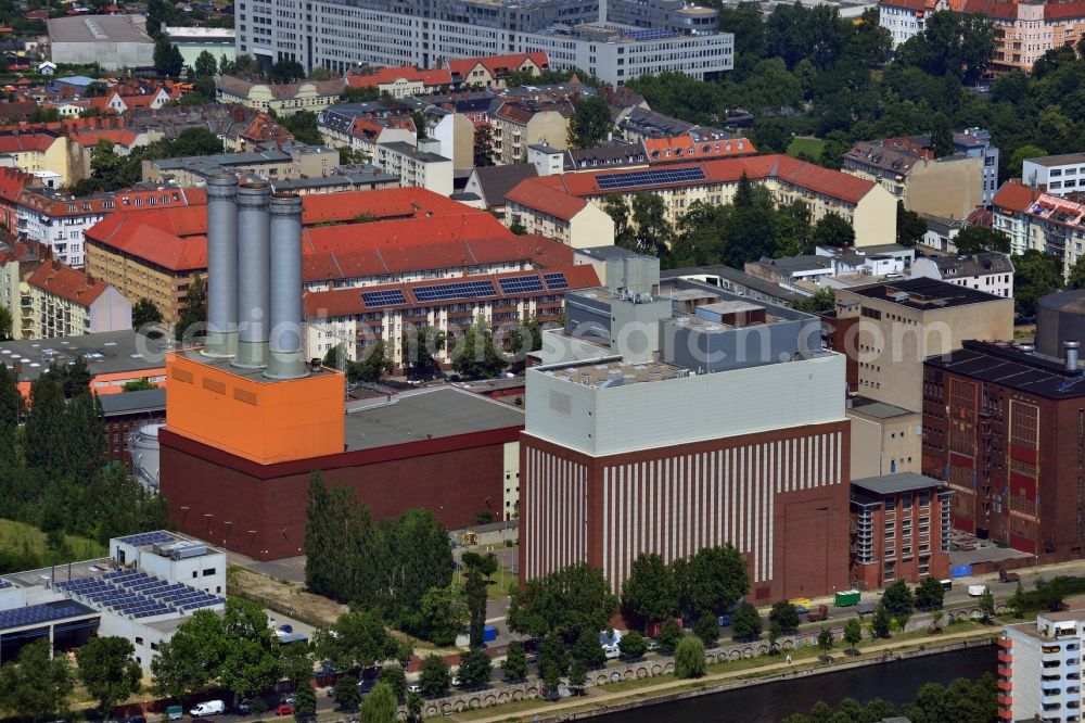 Berlin from above - Vattenfall - heating power plant on Spreebord in Berlin - Charlottenburg