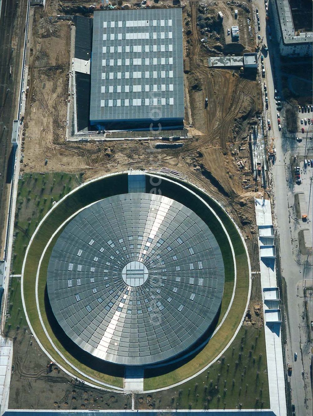 Aerial photograph Berlin - Friedrichshain - Velodrom-Sportstättenneubauten an der Landsberger Allee.