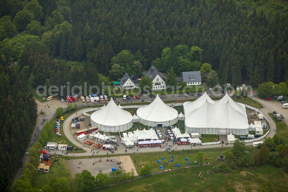 Hilchenbach from the bird's eye view: Event tents of 25 KulturPur in Hilchenbach in North Rhine-Westphalia