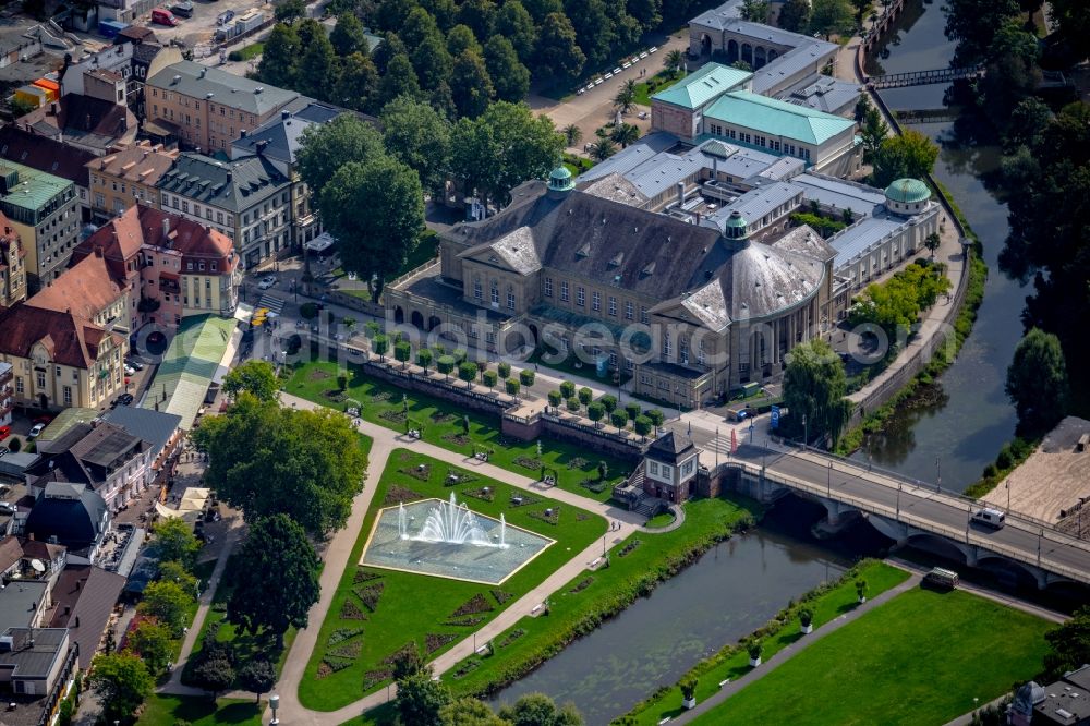 Aerial photograph Bad Kissingen - Building of the indoor arena Regentenbau on Ludwigstrasse in Bad Kissingen in the state Bavaria, Germany